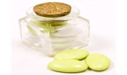 POT A DRAGEES CARRE EN VERRE 4 x 4 x 5 cm
