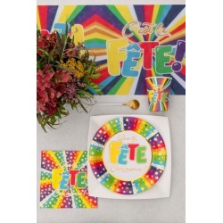 10 ASSIETTES MULTICOLORE QUE LA FETE COMMENCE  23 CM 