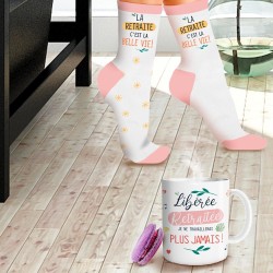 COFFRET CADEAU RETRAITE MUG + CHAUSETTES FEMME