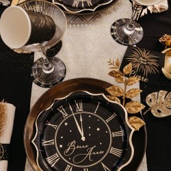 8 ASSIETTES NOIR ET OR BONNE ANNEE 23 CM 