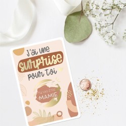 CARTE A GRATTER ANNONCE "MAMIE" POUR LES BABY SHOWER