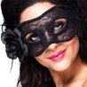 MASQUE DENTELLE NOIRE ET ROSE NOIRE MASQUE DENTELLE NOIRE ET ROSE NOIRE
