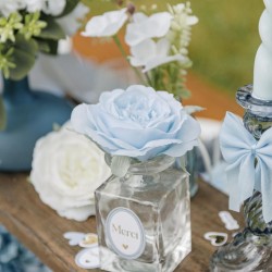 4 ROSES TISSU BLANC ET BLEU 12.5 CM 