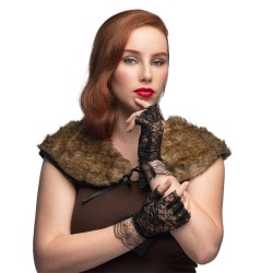 PAIRE DE GANTS OU MITAINES EN DENTELLE NOIRE COURT