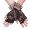 PAIRE DE GANTS OU MITAINES EN DENTELLE NOIRE COURT