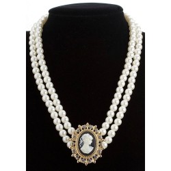 COLLIER DE PERLES BLANCHES RAS DE COU AVEC CAME ROCOCO BAROQUE