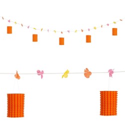 GUIRLANDE LANTERNE ORANGE ET JAUNE AVEC DES FLEURS 