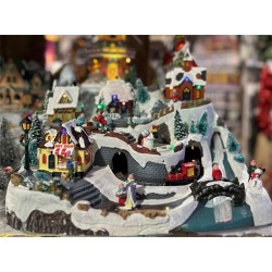 AUTOMATE VILLAGE DE MONTAGNE AVEC TRAIN ANIME ET LUMINEUX ET GIFT SHOP