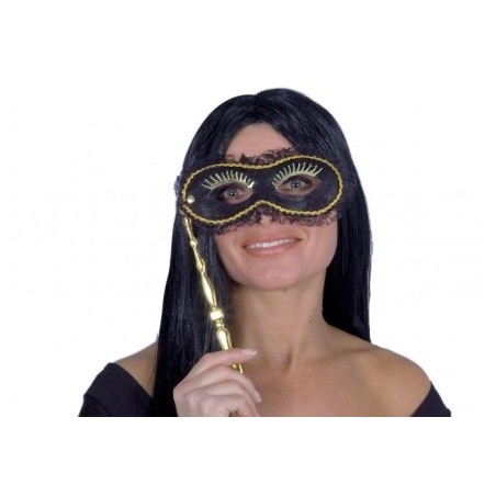 MASQUE LOUP EN FACE A MAIN BLANC OU ROUGE BORDE DE DENTELLE BLANCHE