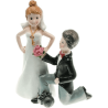 FIGURINE COUPLE DE MARIES RESINE A GENOUX