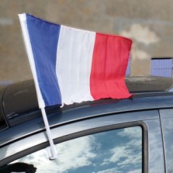 DRAPEAU AVEC HAMPE FRANCE POLYESTER POUR VOITURE 30 X 45 CM