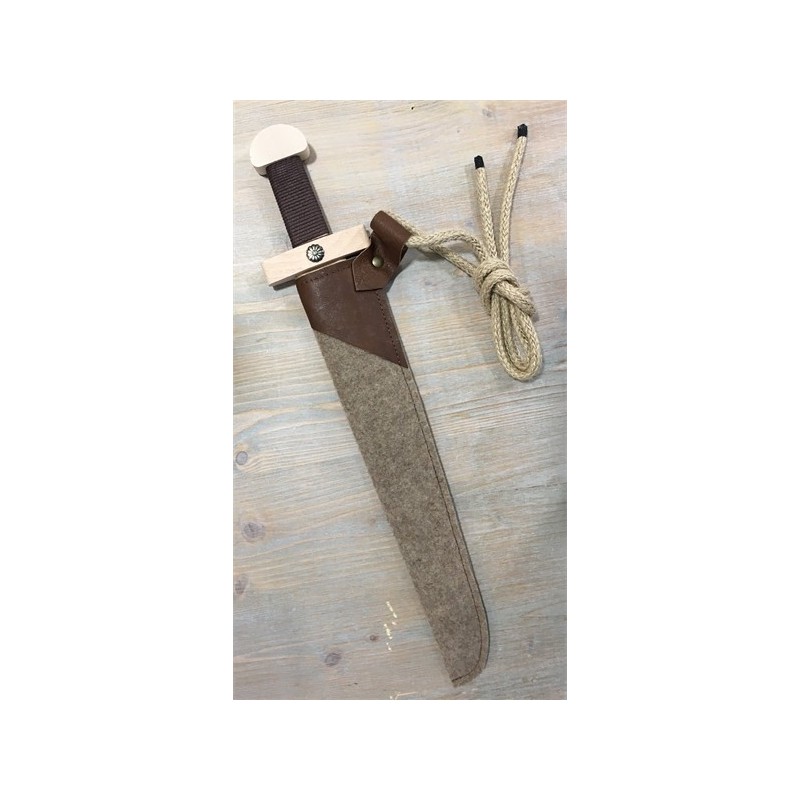 EPEE EN BOIS AVEC FOURREAU VIKING AVEC ESTAMPAGE 48 CM