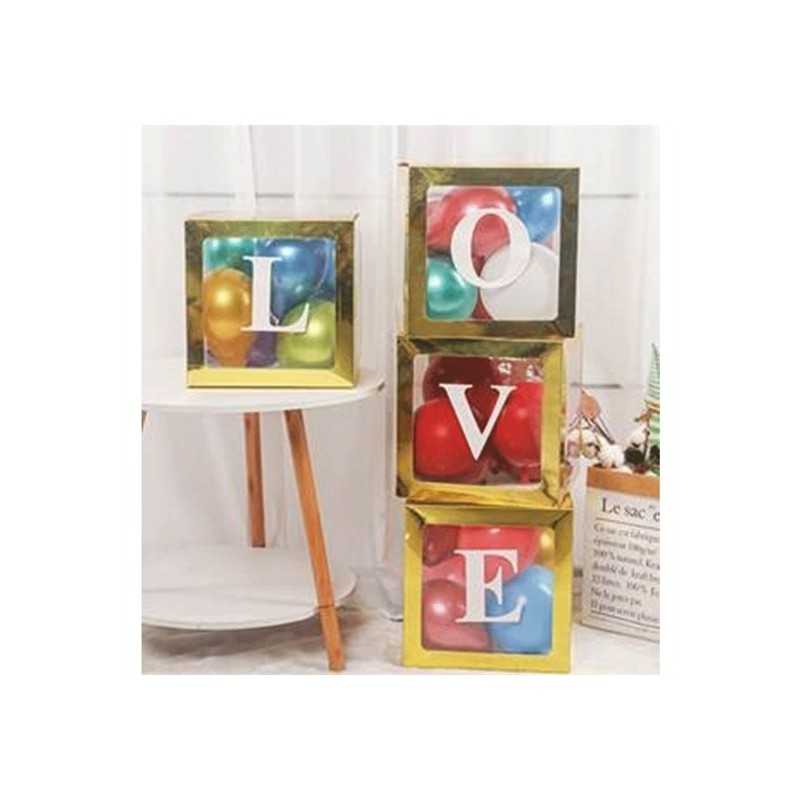 4 BOITES CUBES FENETRES EN CARTON OR 30.5 X 33 CM