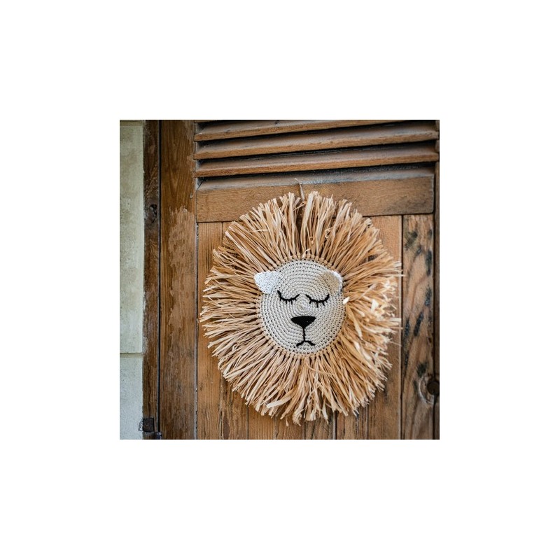 SUSPENSION MURALE TETE DE LION RAPHIA DIAM 45CM SUSPENSION MURALE TETE DE LION RAPHIA DIAM 45CM